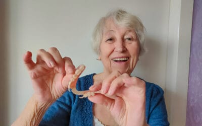 What Are Flexible Dentures? Complete Guidance
